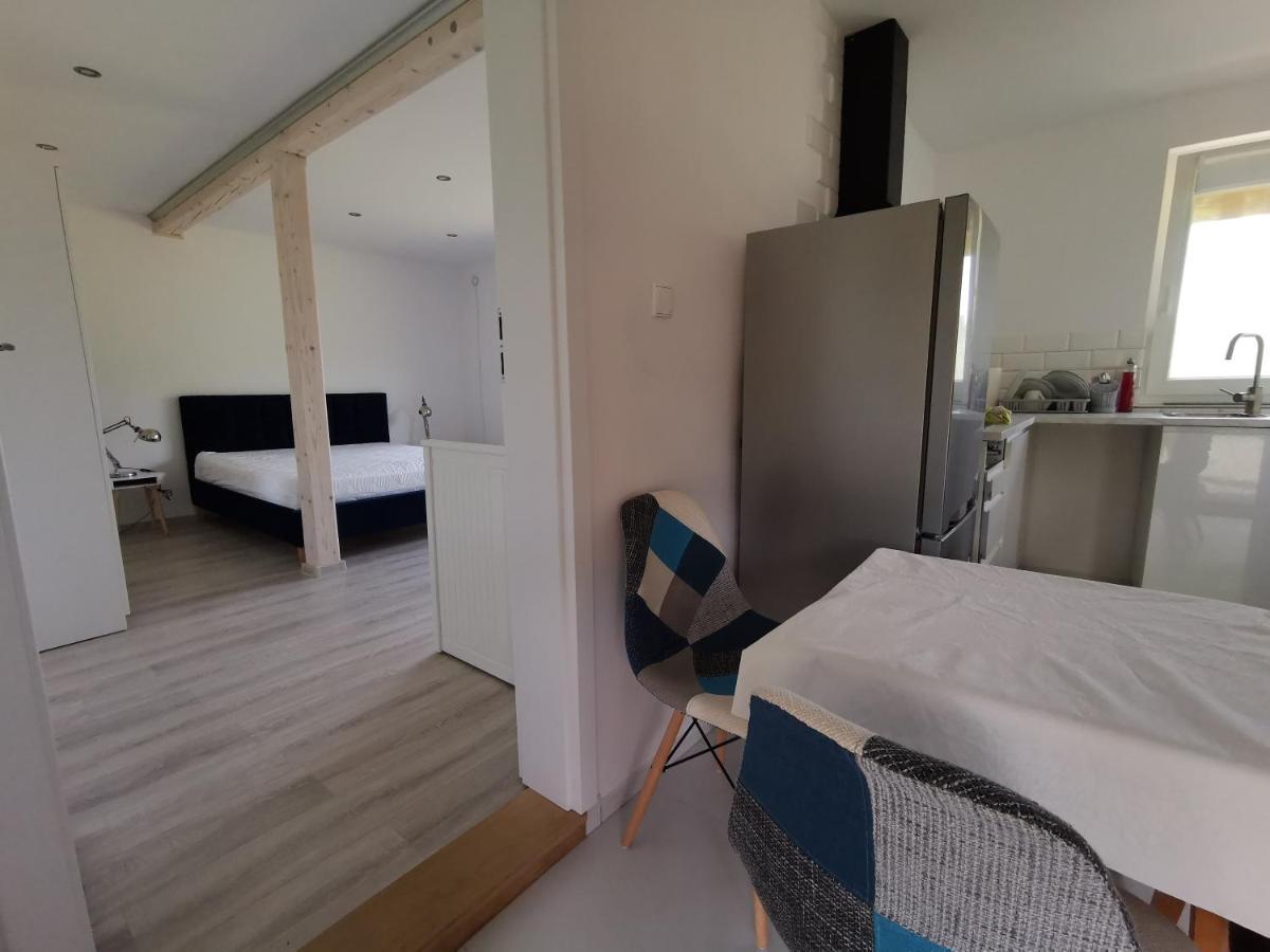 Domek Z Widokiem Sanok Esterno foto