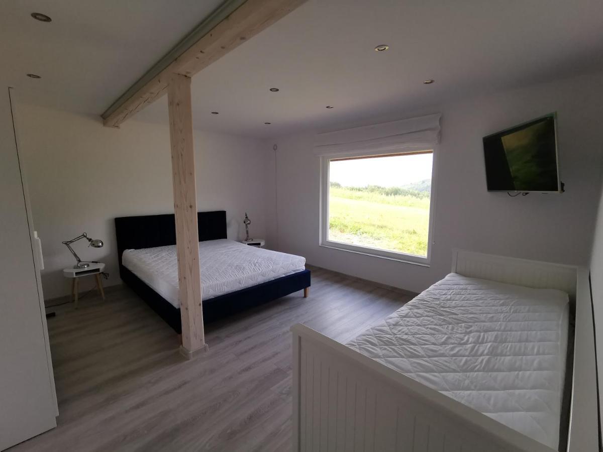 Domek Z Widokiem Sanok Esterno foto